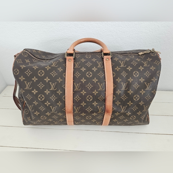 Authentic LOUIS VUITTON Monogram Keepall 50 Bandouliere Duffel Bag - Picture 6 of 16